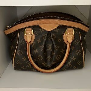 Authentic Louis Vuitton - Tivoli PM Bag